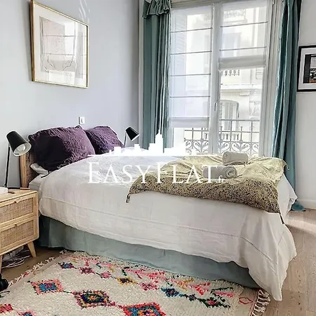Fully-equipped Family With 3-bedroom, Batignolles, By Easyflat Appartamento